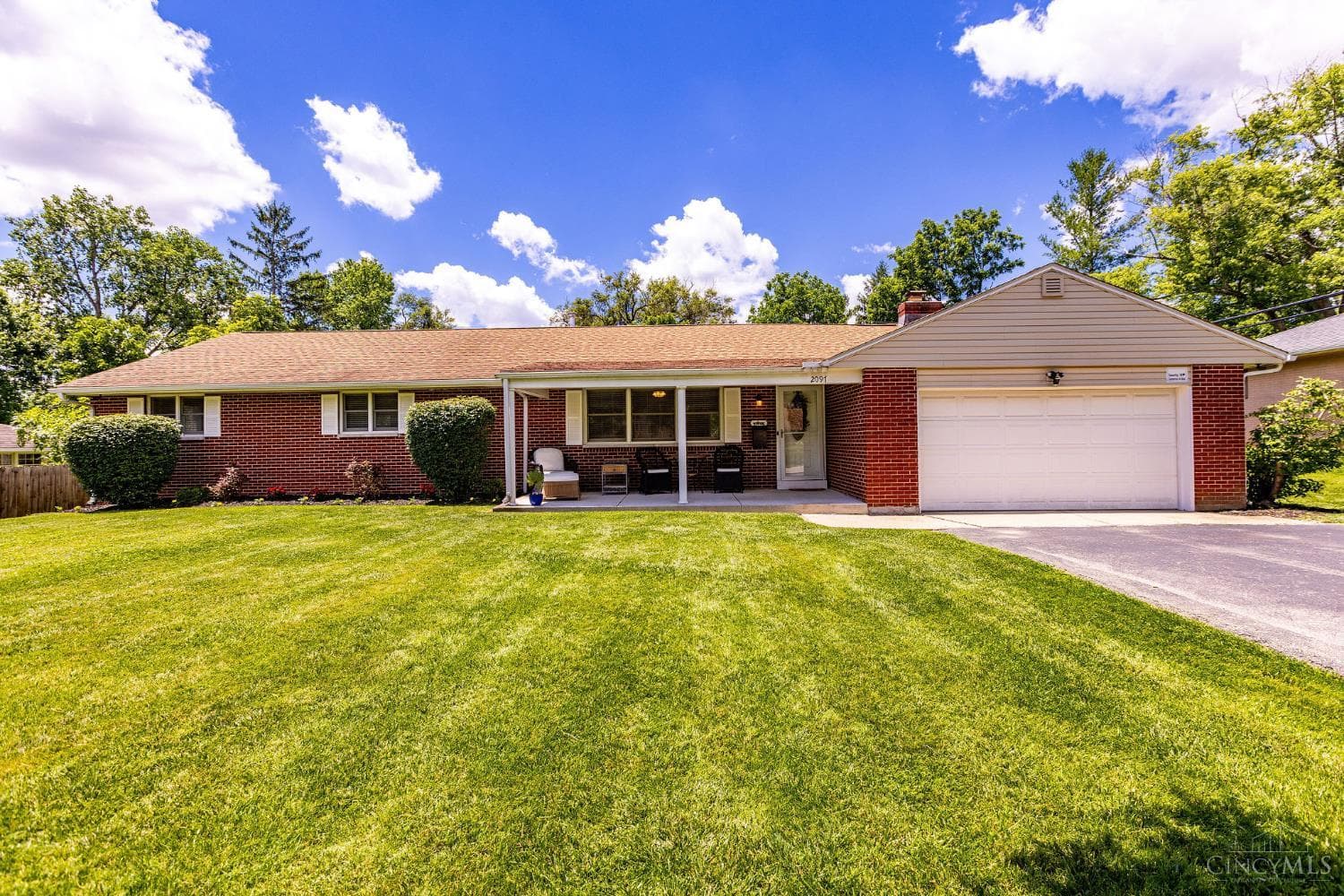 2097 Bonniedale Drive
