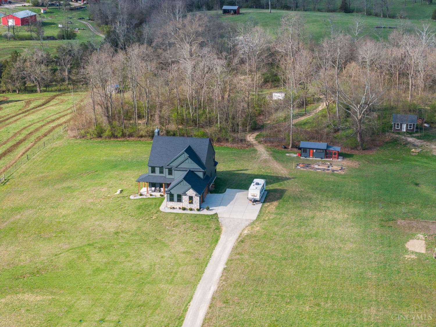 2425 Middleboro Road
