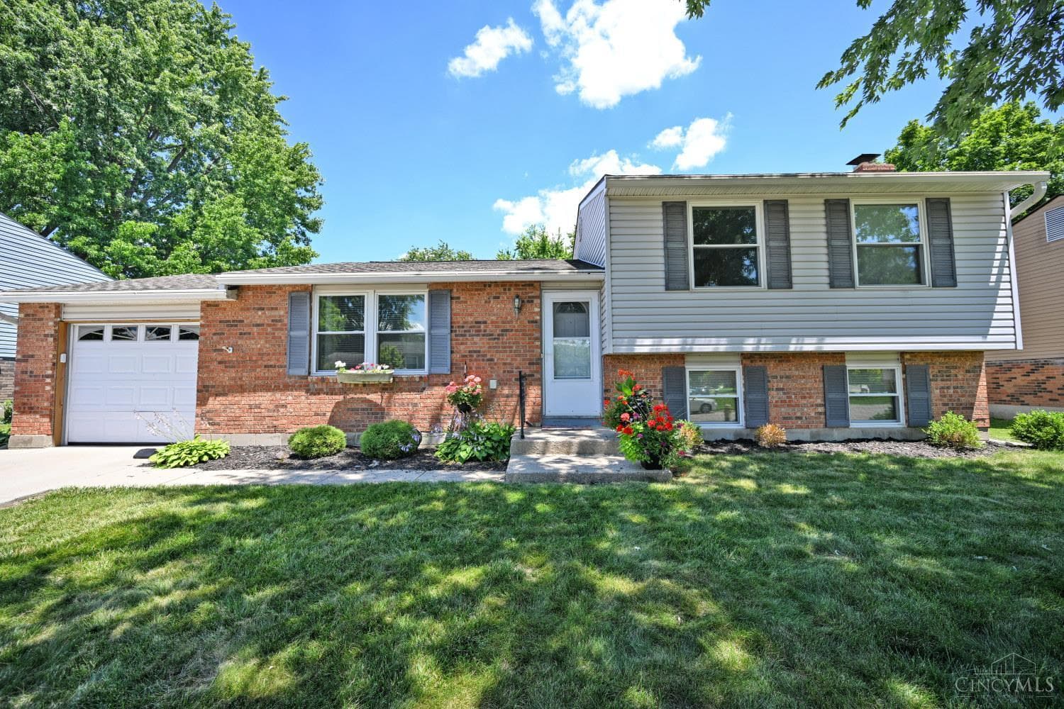 768 Tradewind Drive, Mason