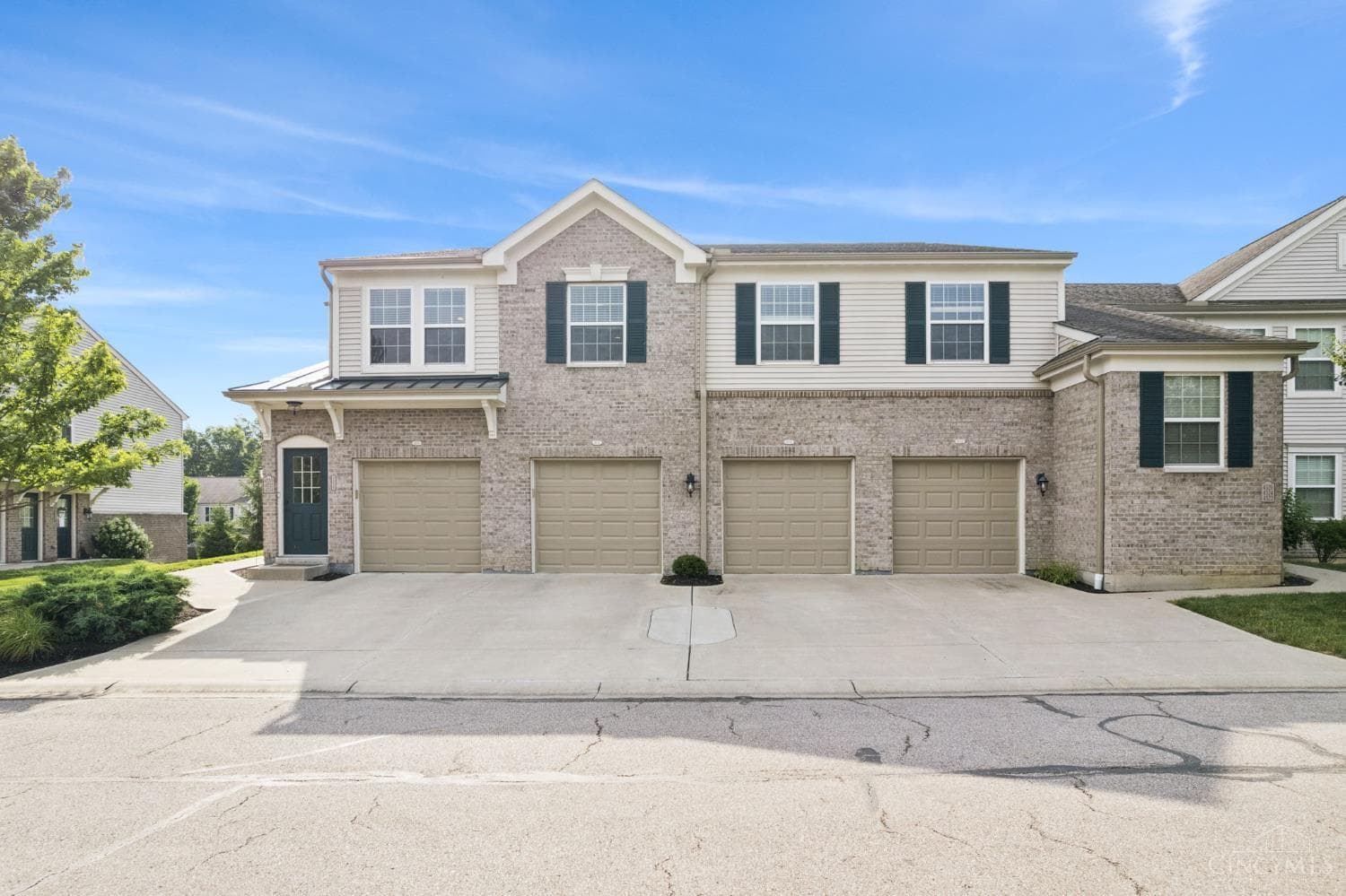 4528 Saddlecloth Court