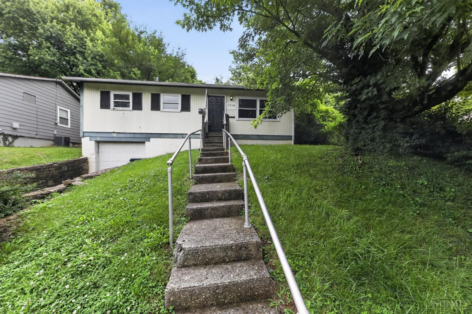1714 Monterey Court
