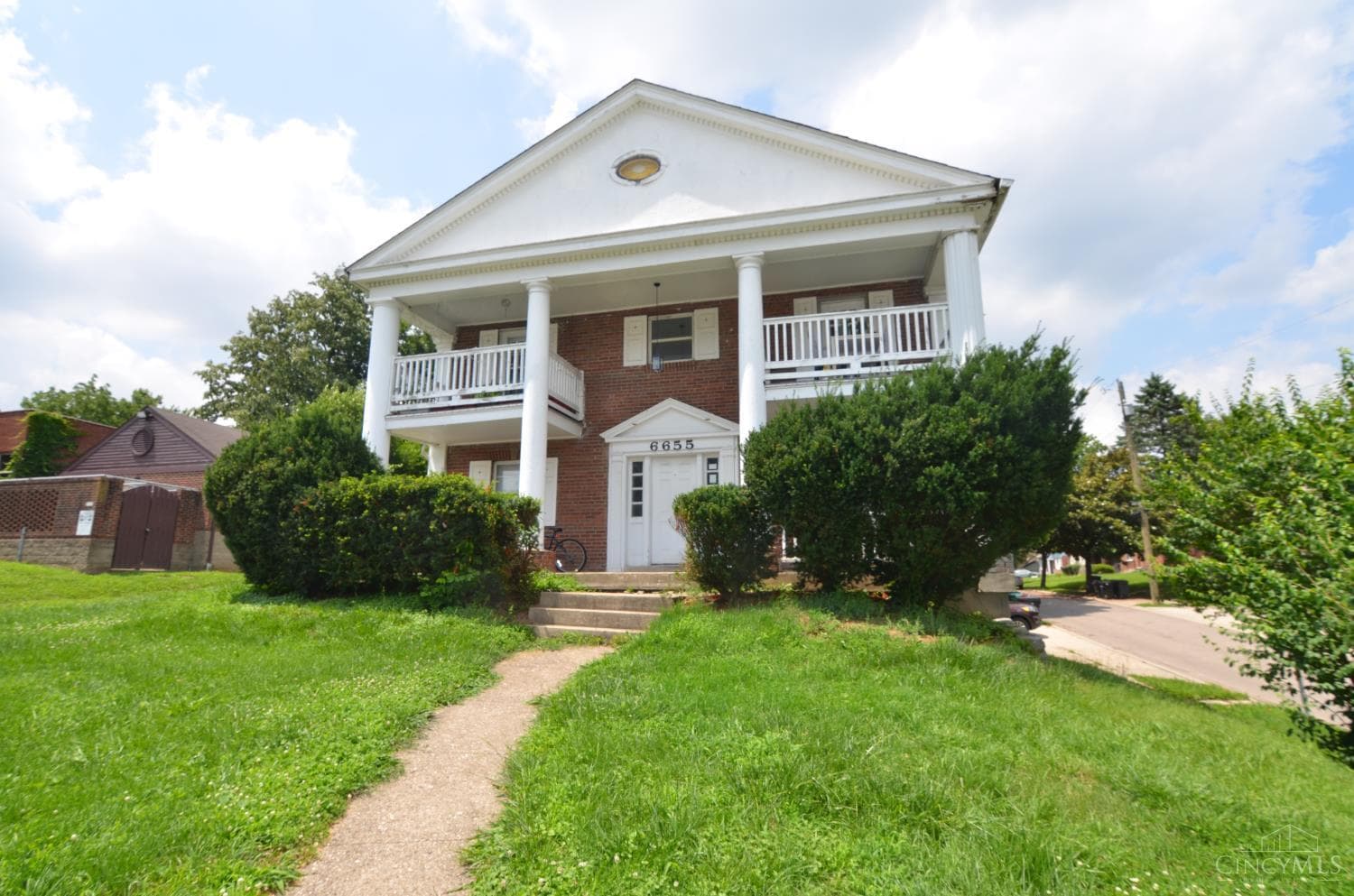 6655 Montgomery Road, Cincinnati