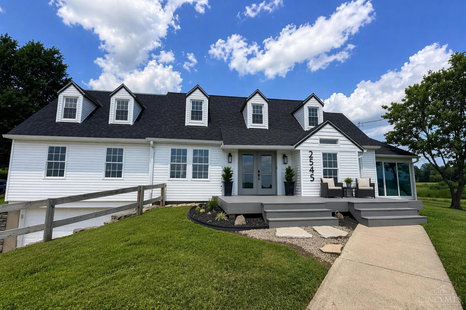2545 Cliff Road