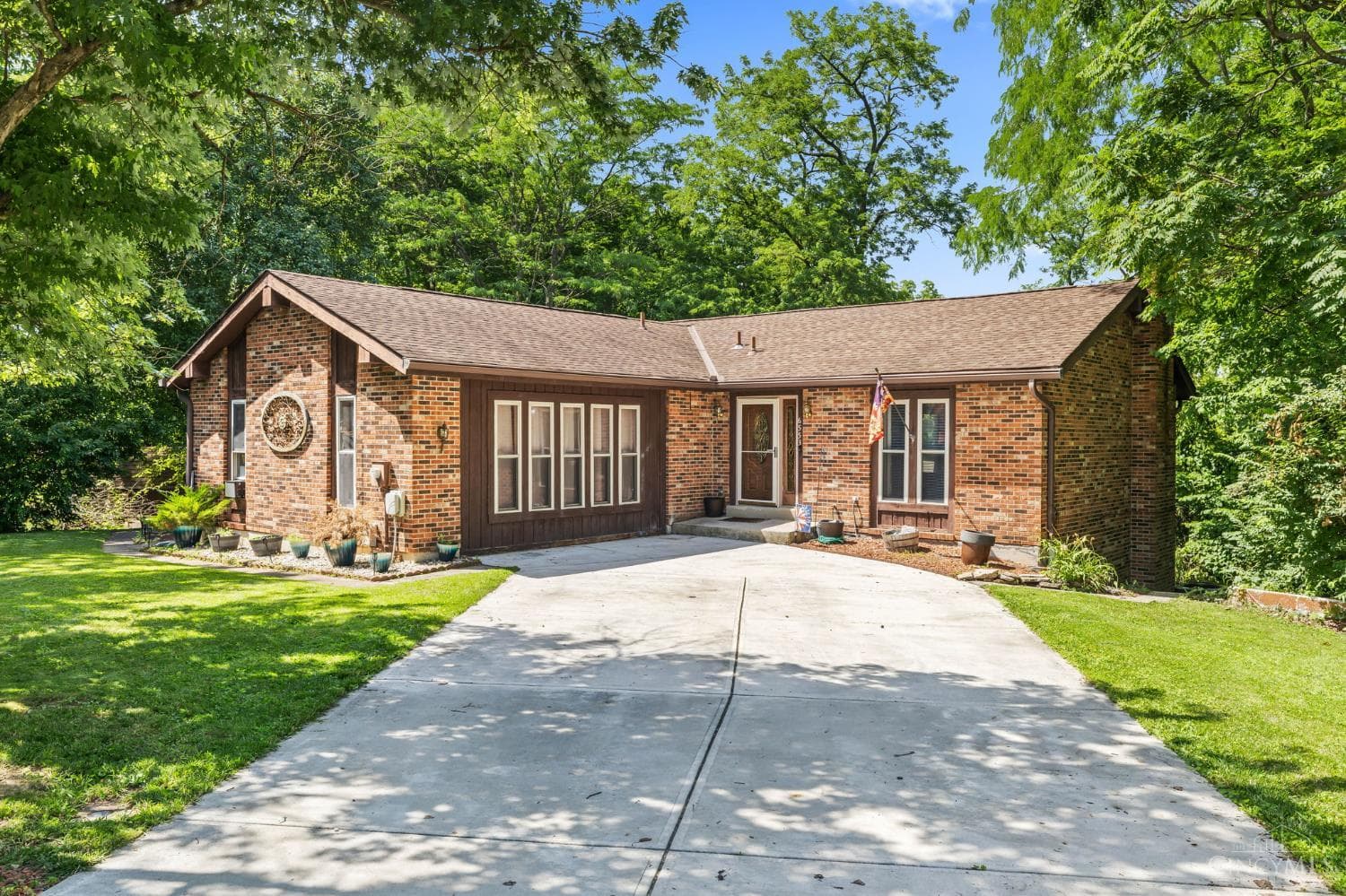 6553 Gretel Court
