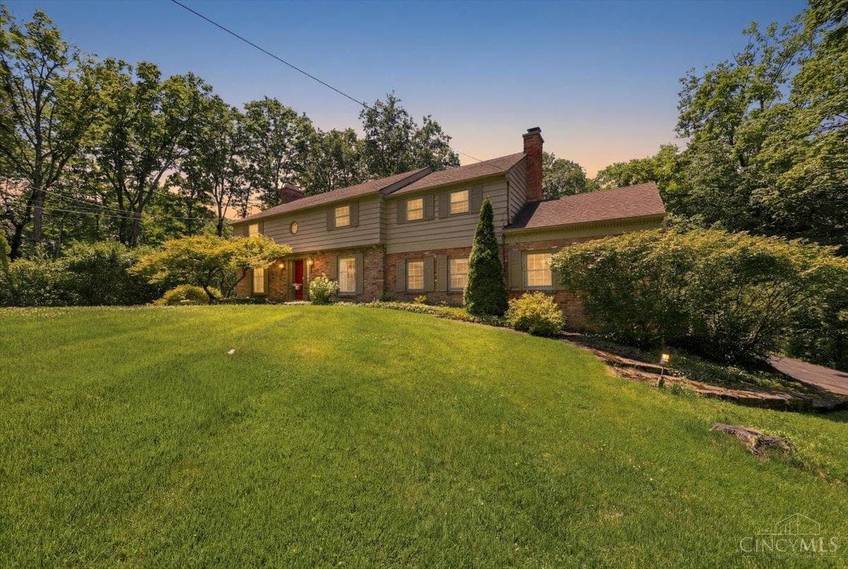 525 Overhill Lane