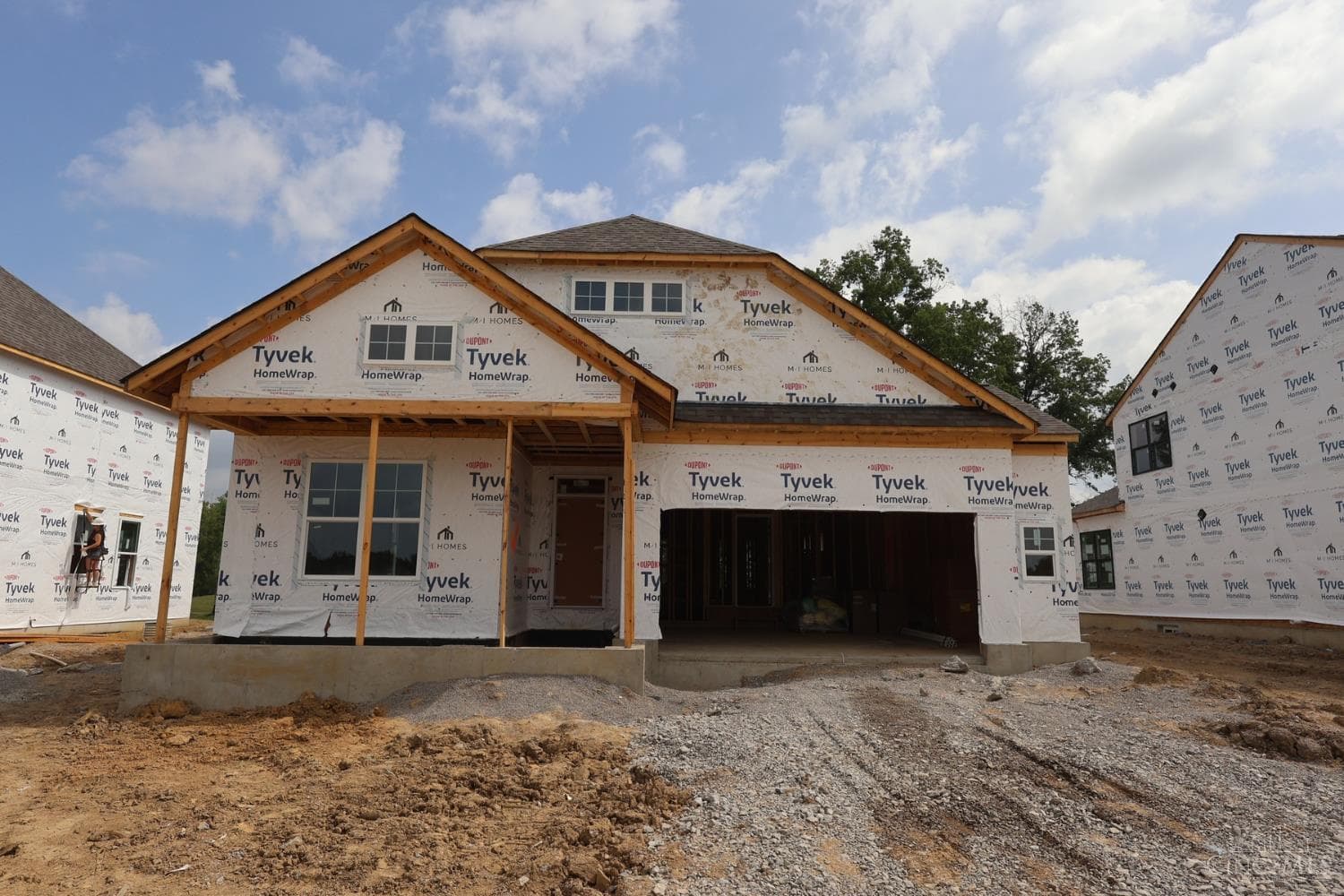 1742 Goldfinch Lane