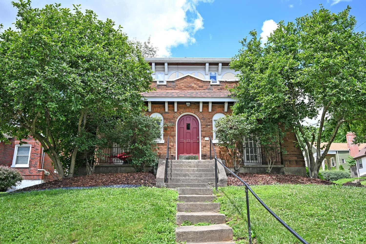 4423 Erie Avenue, Cincinnati