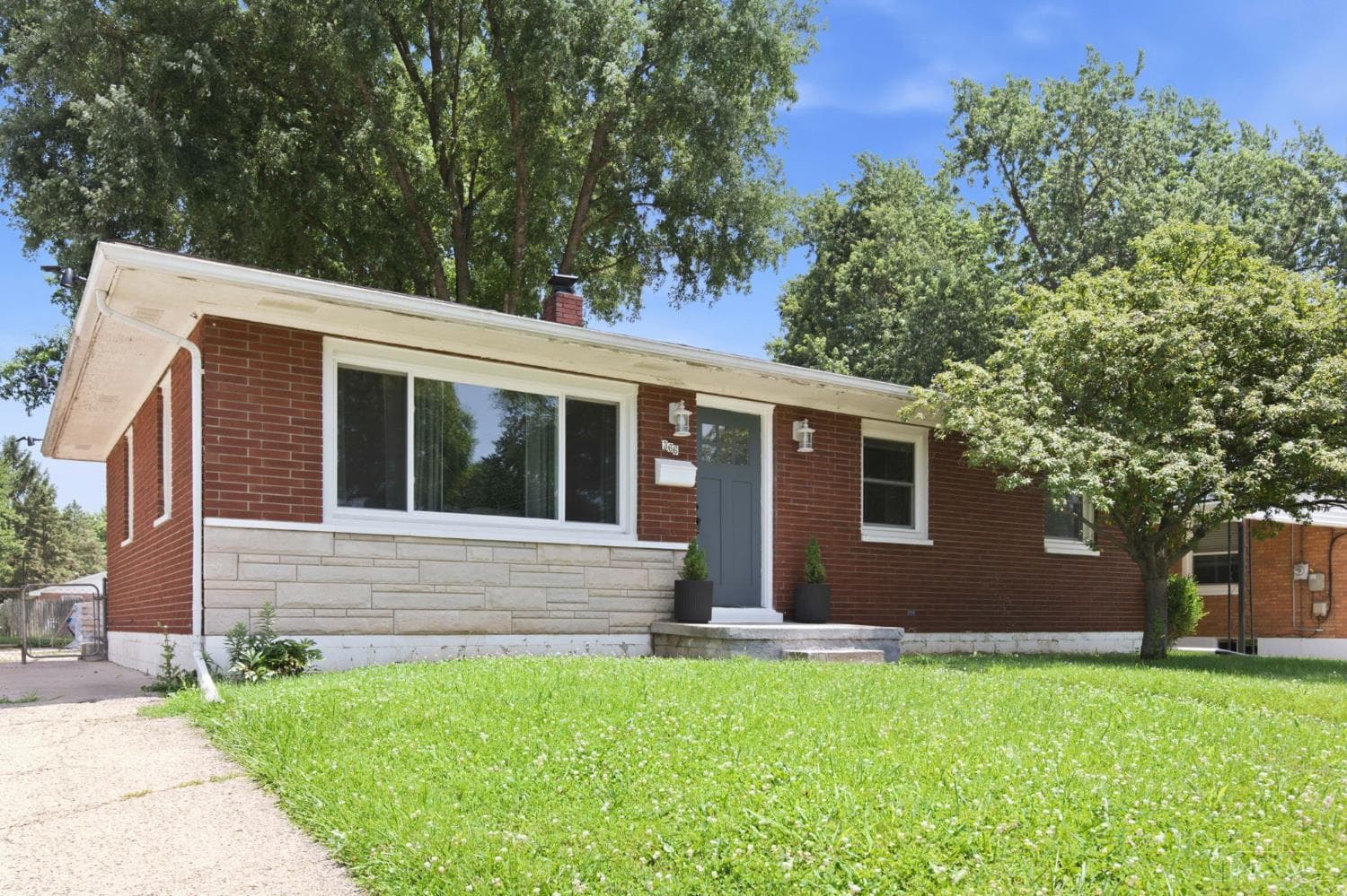 366 Section Street