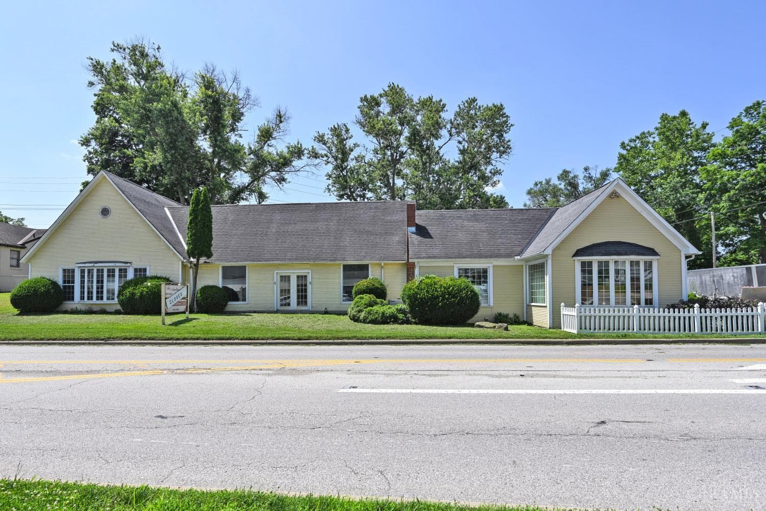 9430 Main Street