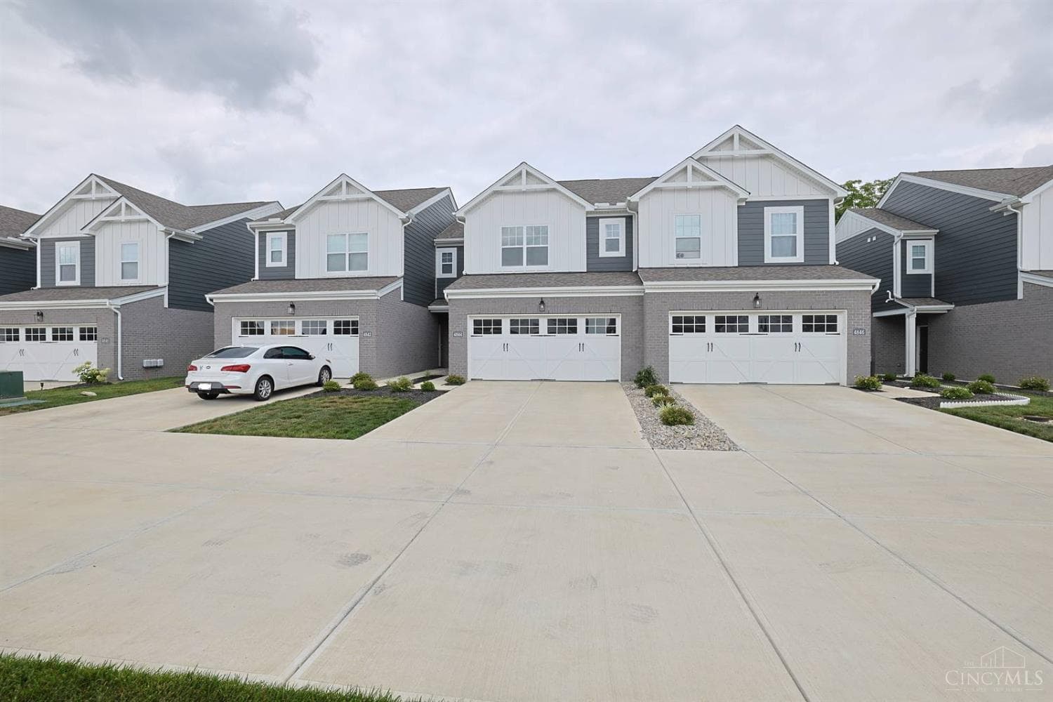 4844 Osprey Pointe Drive