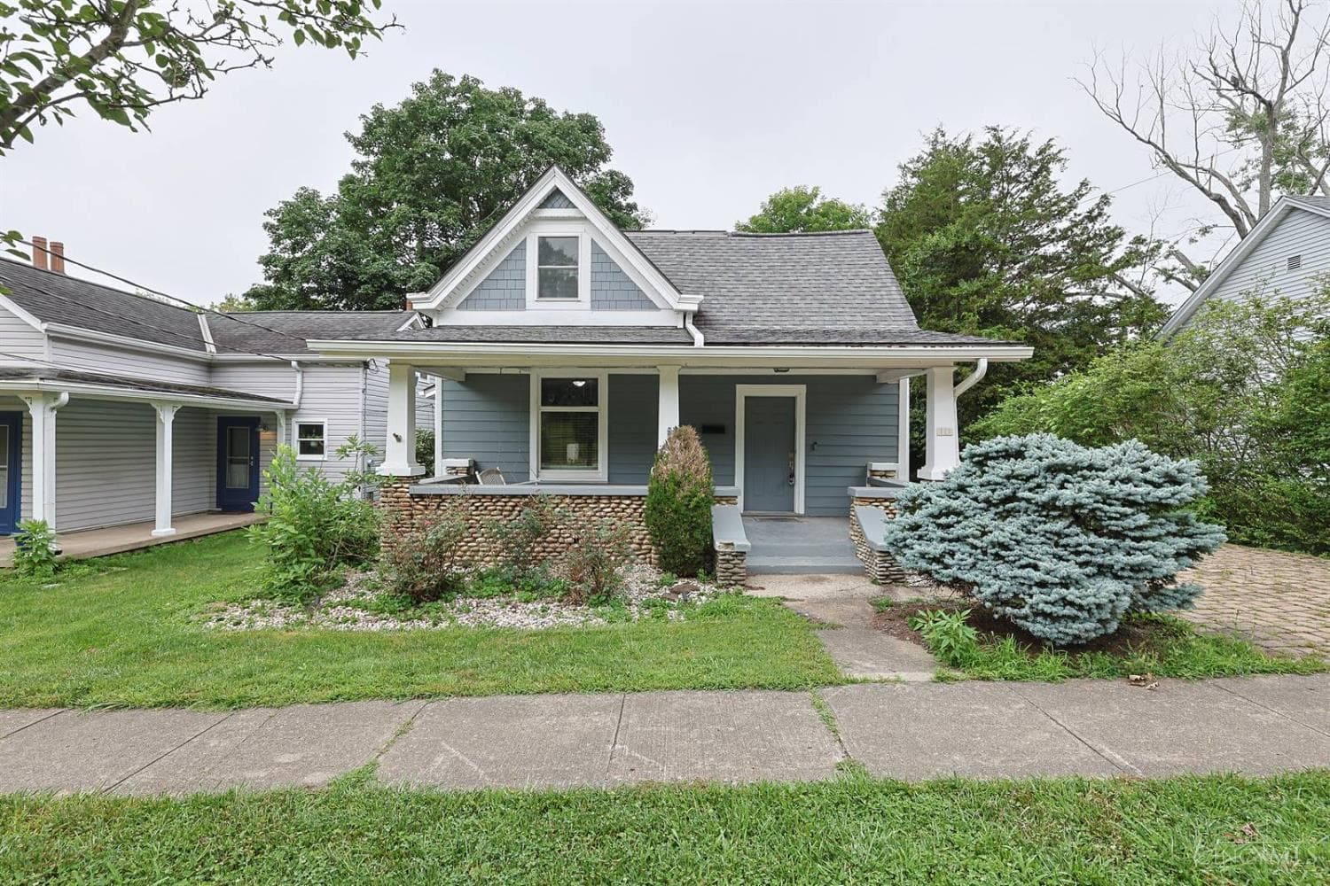11 Laurel Avenue