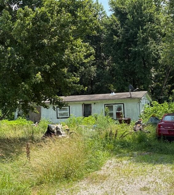 7768 Weis Road