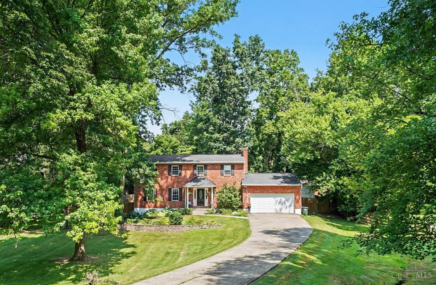 1682 Foxwood Trail
