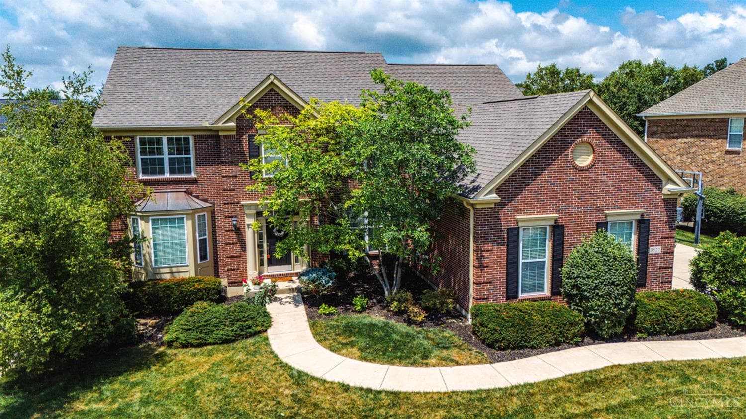 3527 Helendale Court, Deerfield Twp.
