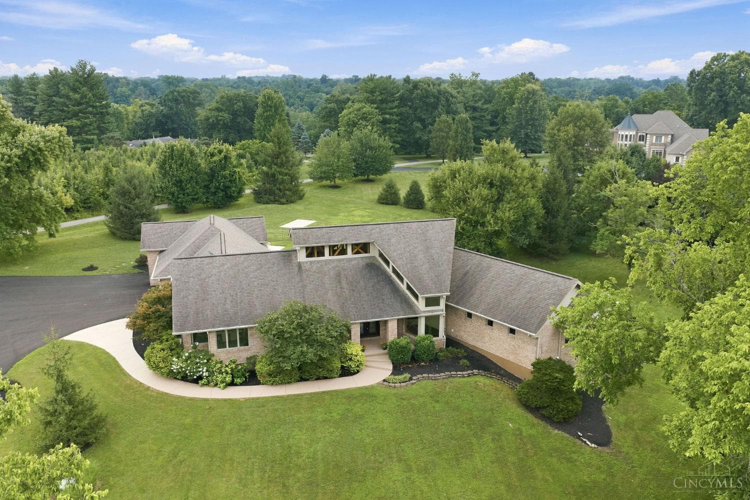 656 Eight Mile Road