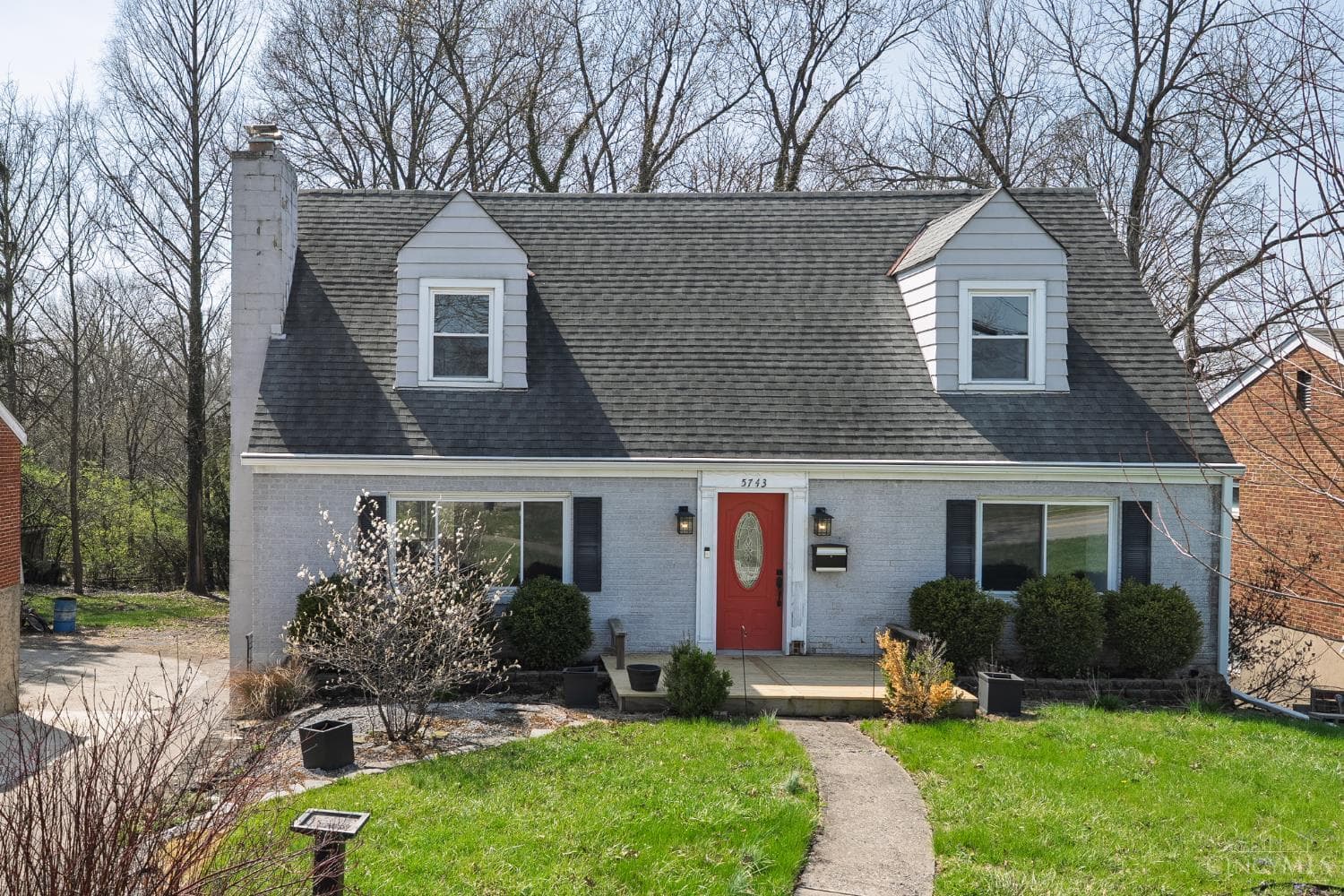 5743 Colerain Avenue, Cincinnati