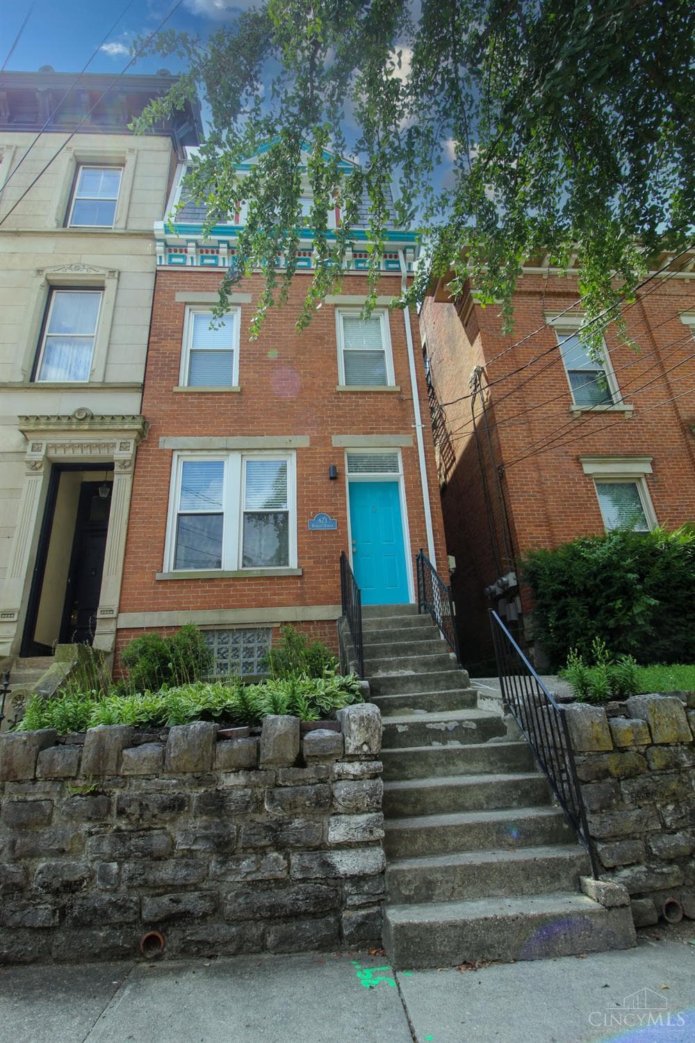 421 Hopkins Street, Cincinnati