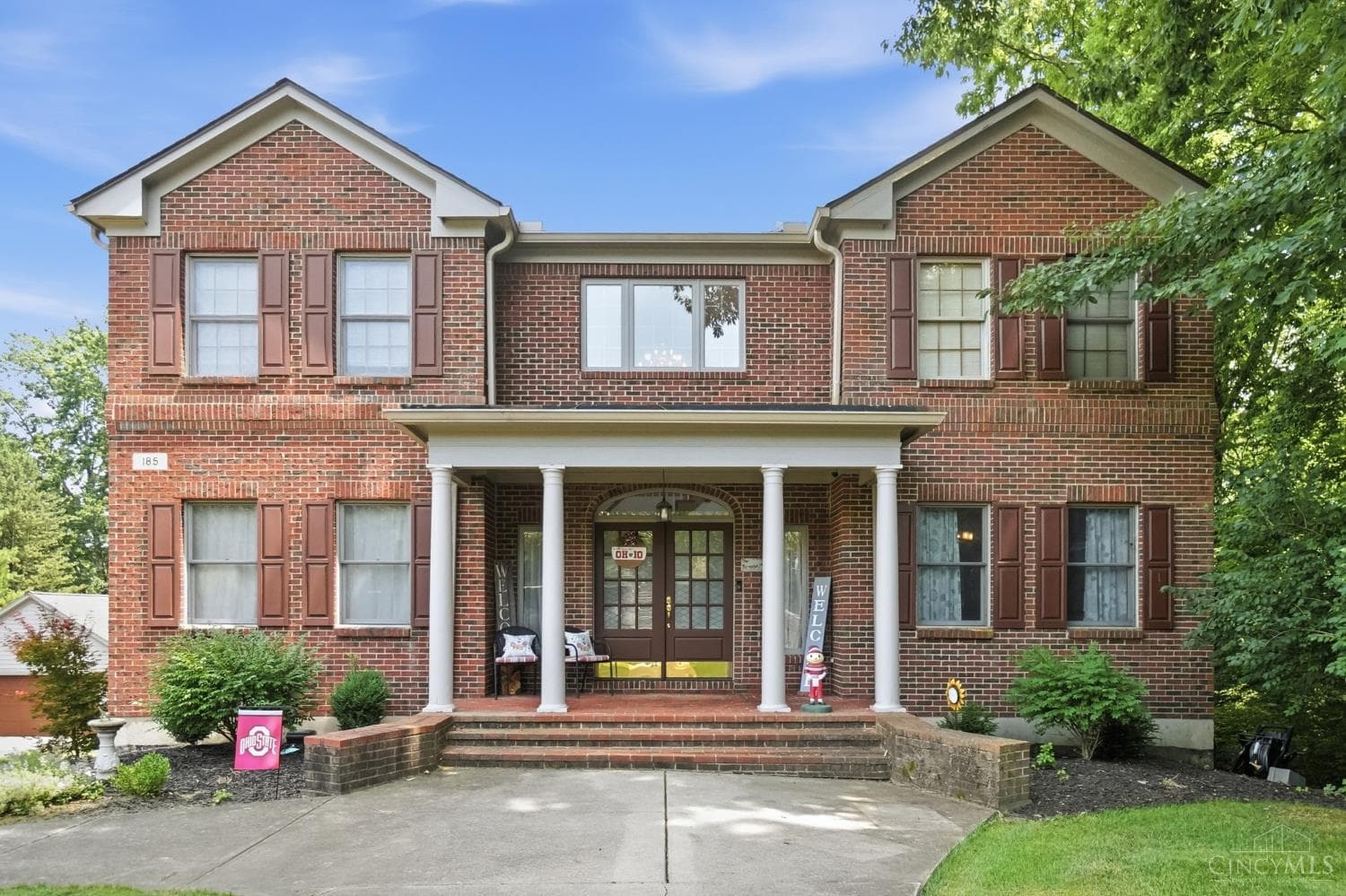 185 Woods Edge Court, Union Twp