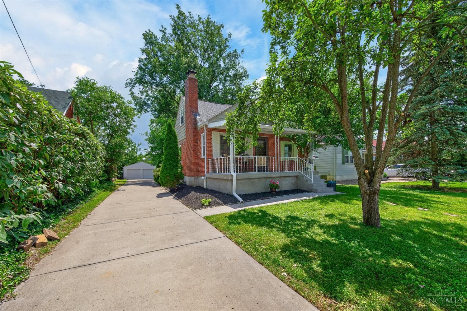 9520 West Avenue, Blue Ash