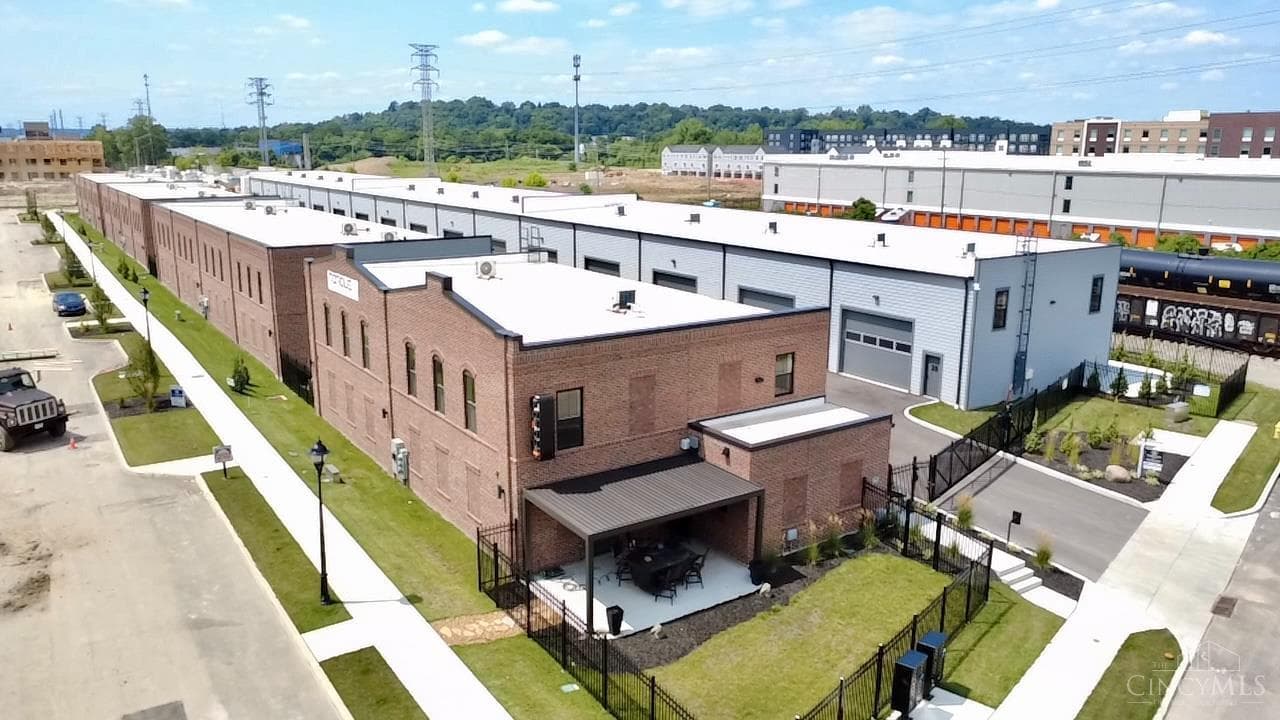 4477 Thirty Fourth Avenue, Cincinnati