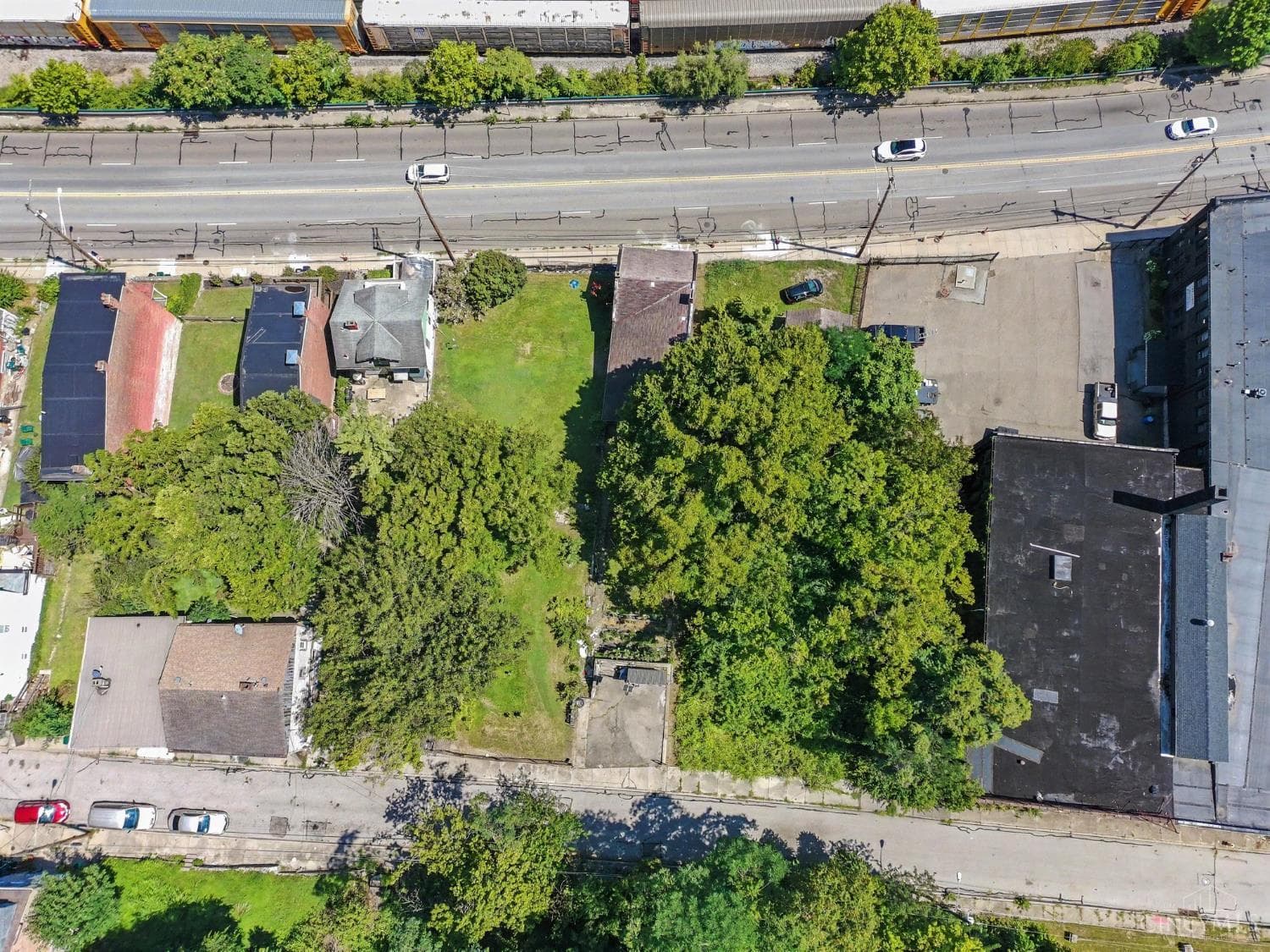 2480 River Road, Cincinnati
