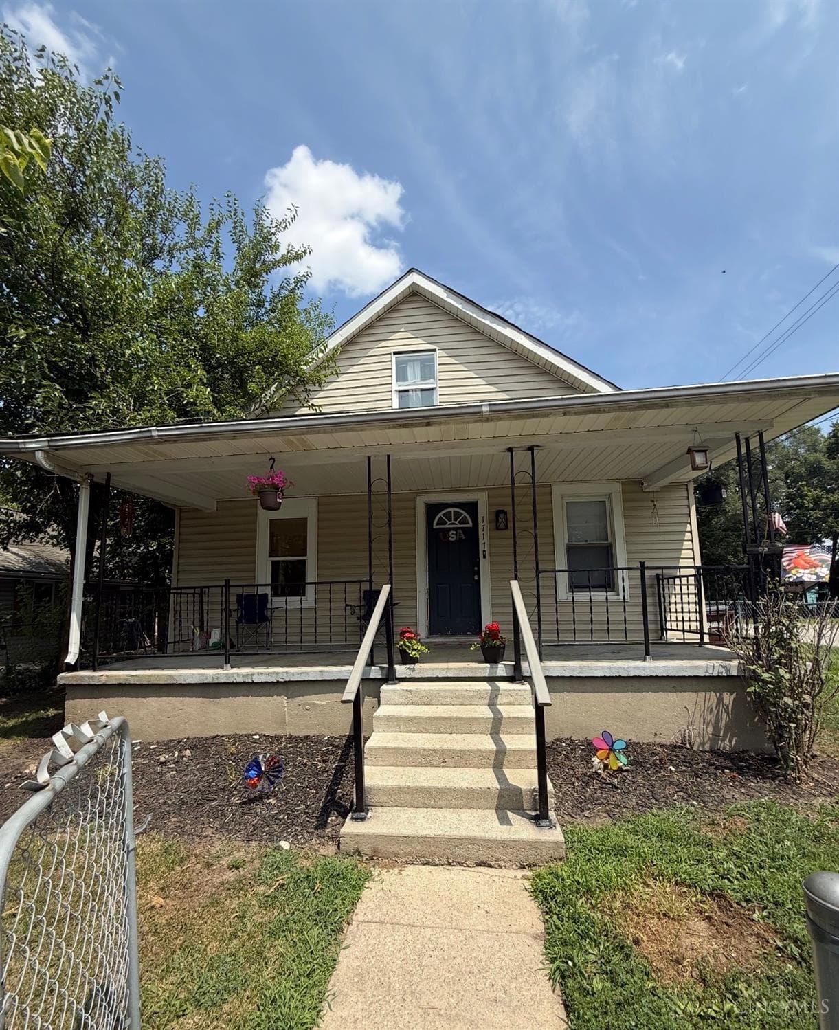 1717 Sheridan Ave, Middletown