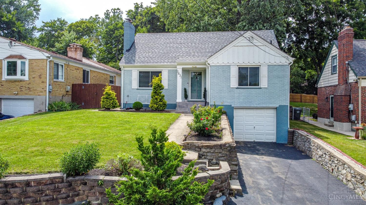 1431 Collinsdale Avenue, Anderson Twp