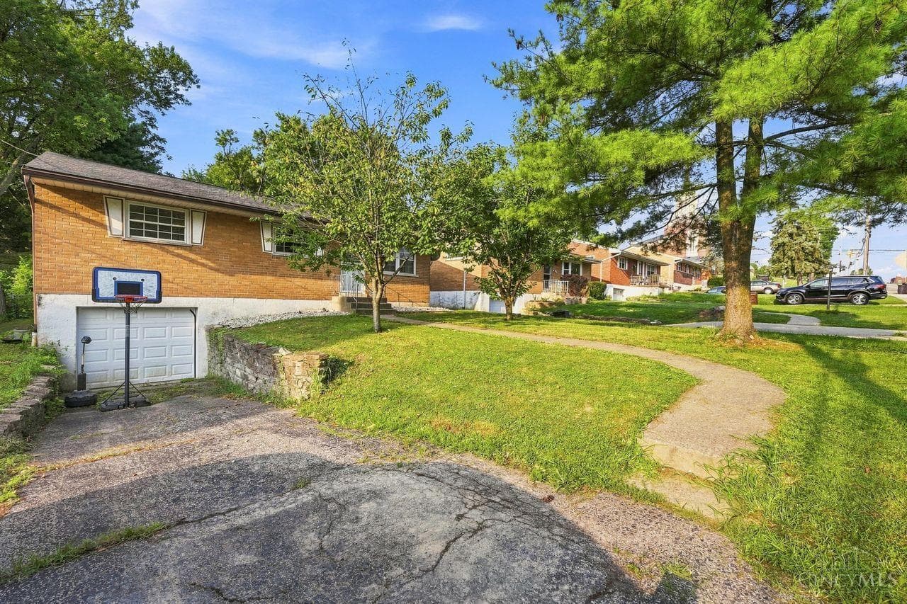 4469 Delhi Pike, Delhi Twp