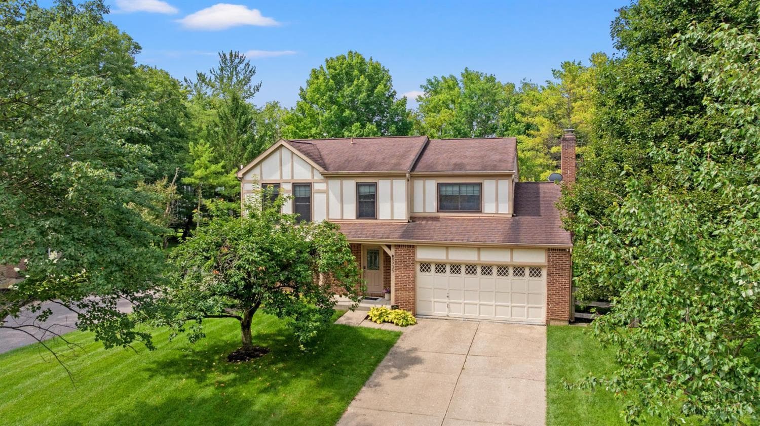 8935 Creekwood Drive, Deerfield Twp.