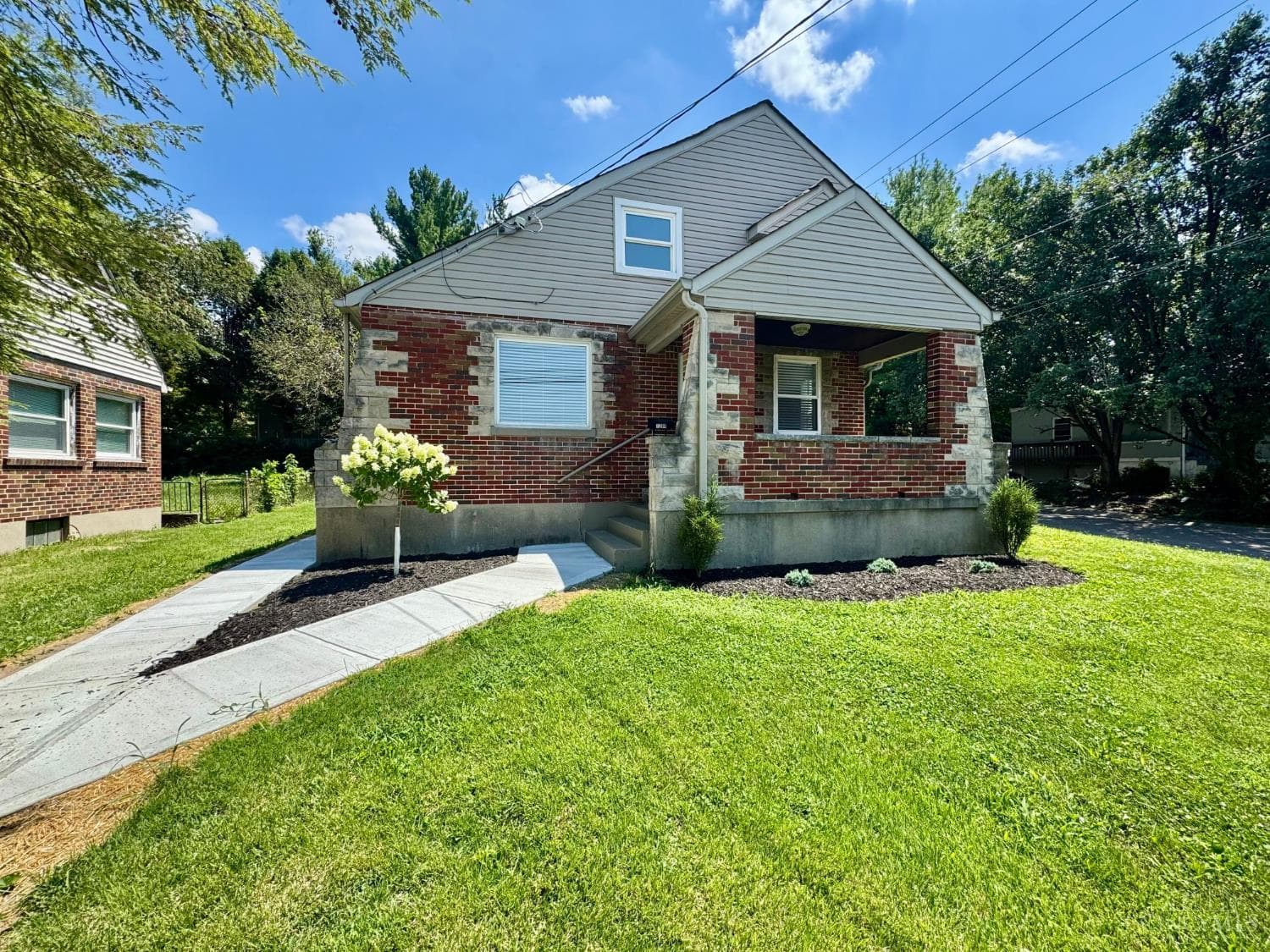 1200 Covedale Avenue, Delhi Twp