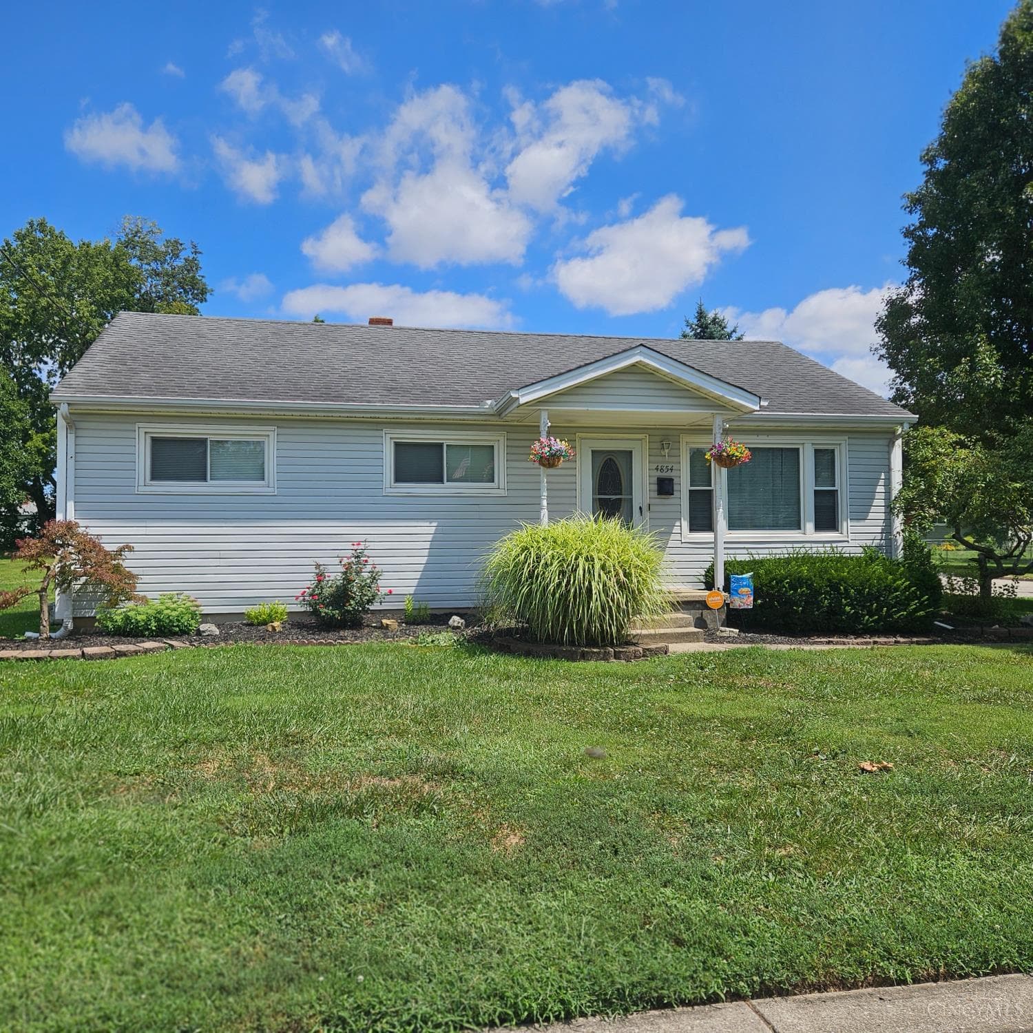4854 Fairfield Avenue, Fairfield