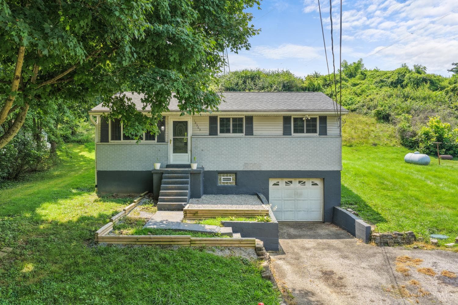 10363 Dugan Gap Road, Miami Twp