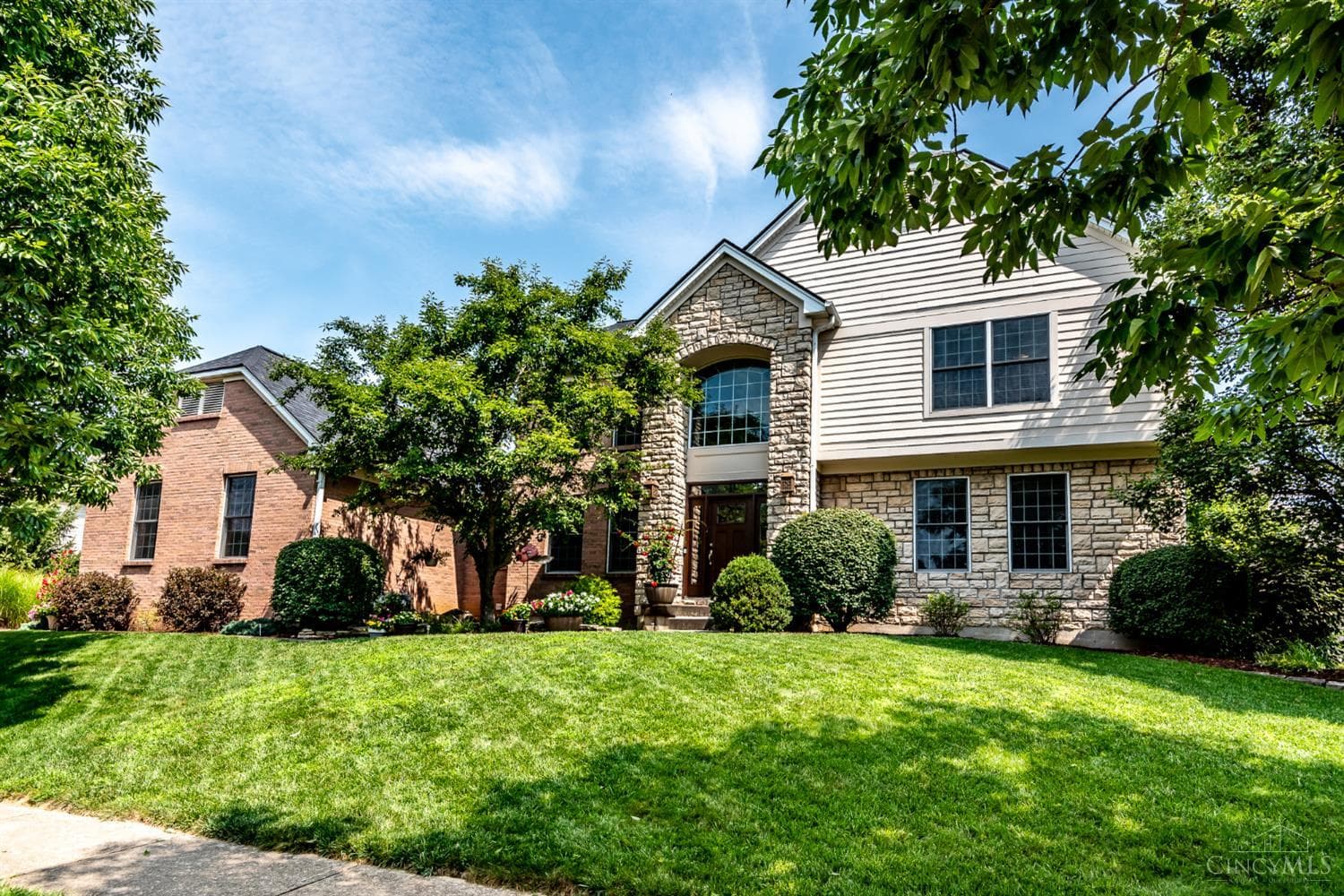 252 Links View Drive, Hamilton Twp