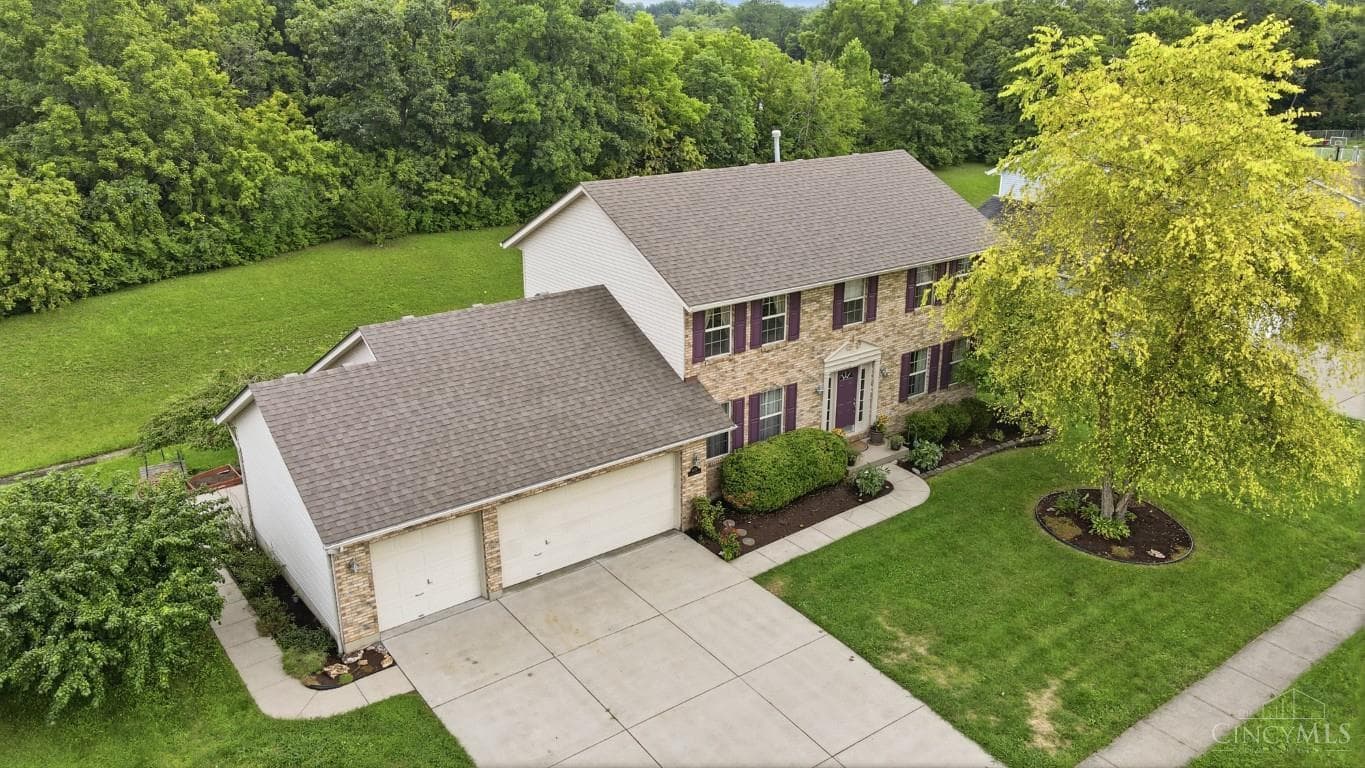 6476 Colonial Orchard Court, Liberty Twp