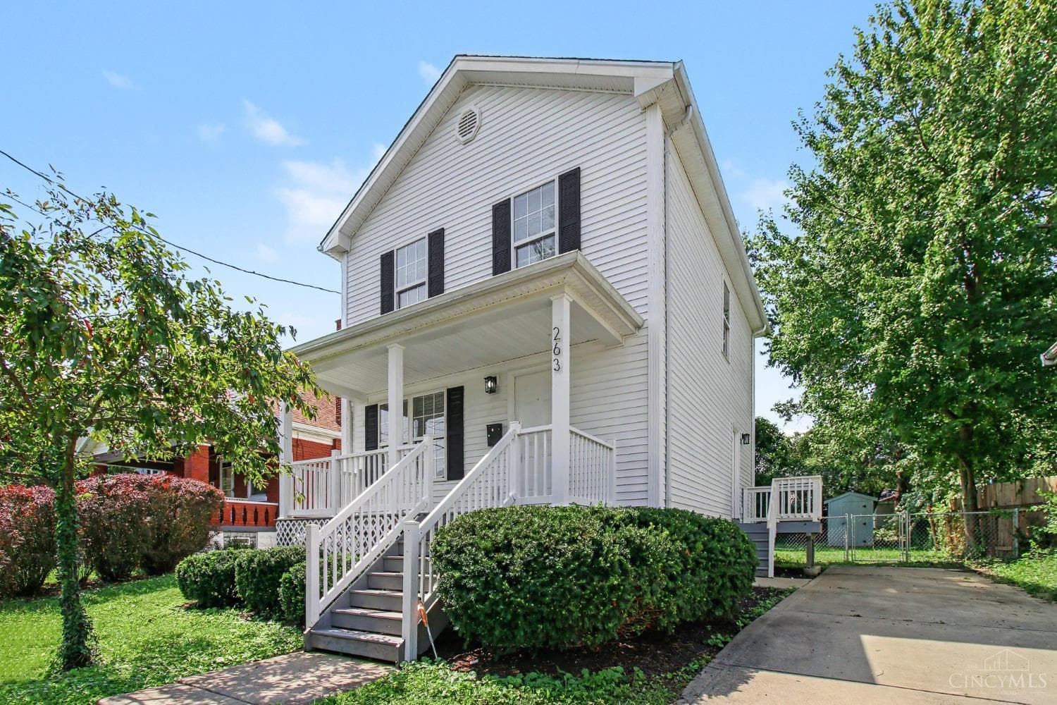 2637 Grover Hill Avenue, Cincinnati