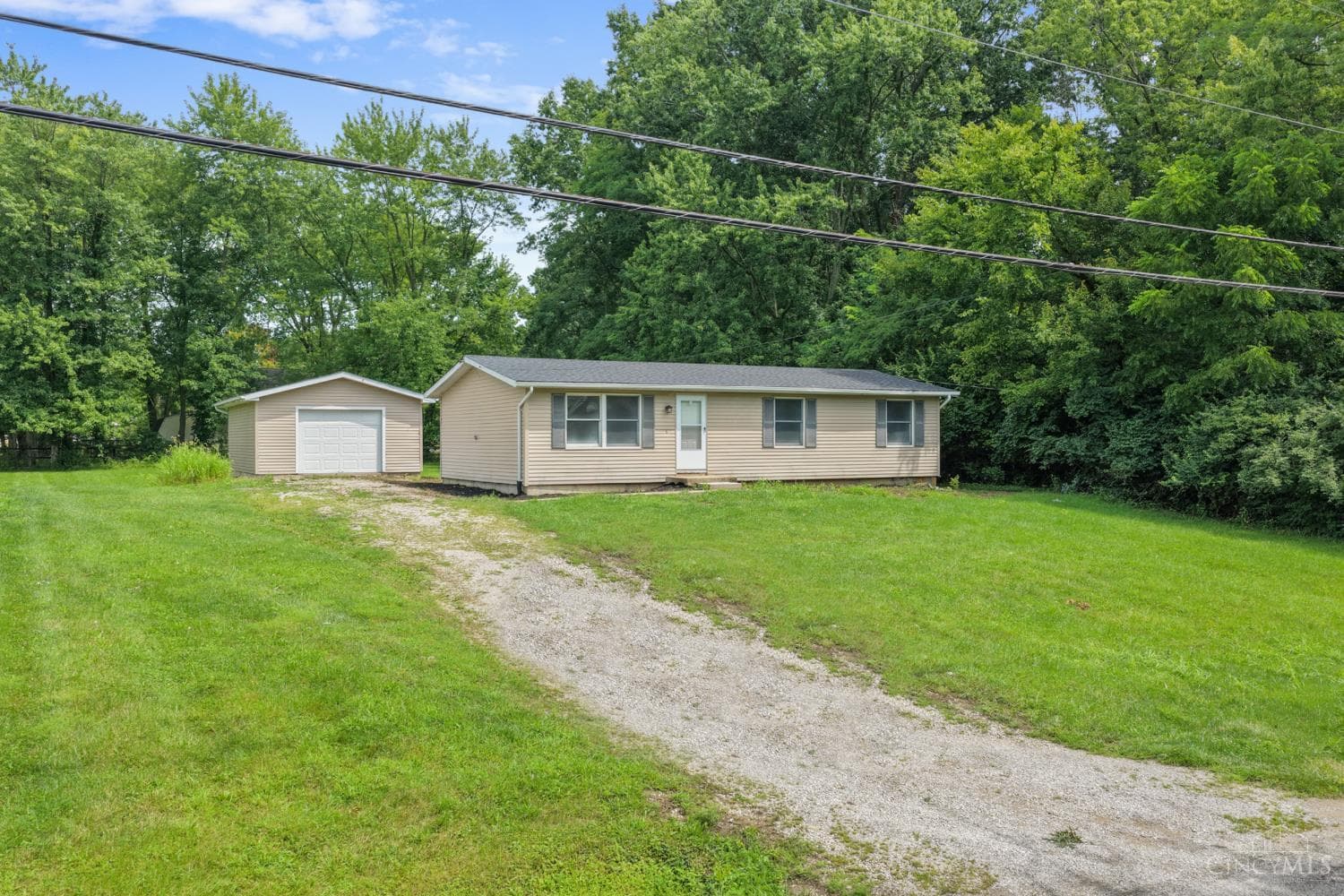 3417 Cole Road, Pierce Twp