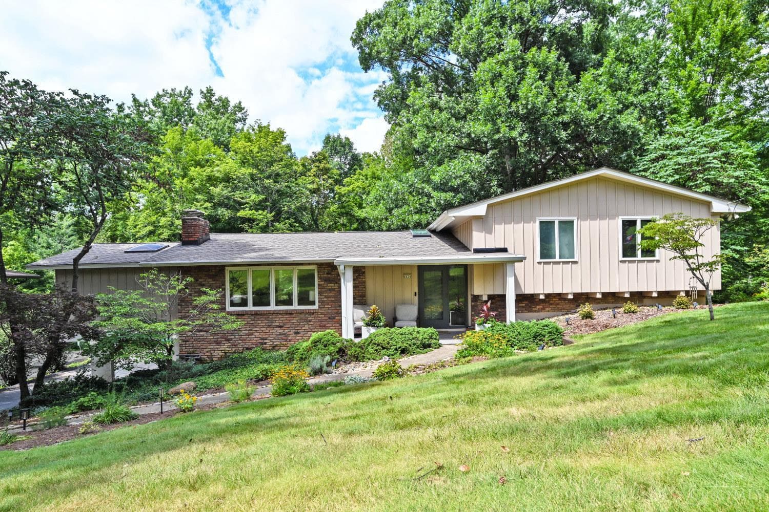 6024 Crittenden Drive, Anderson Twp