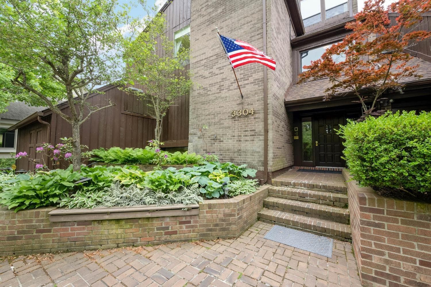 3304 Columbia Parkway, Cincinnati