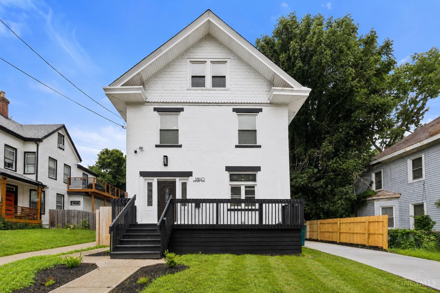 1860 Kinney Avenue, Cincinnati