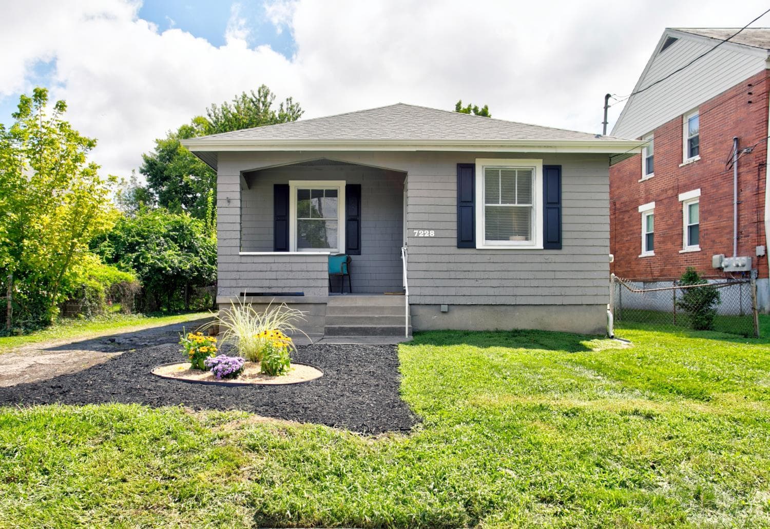 7228 Plainfield Road