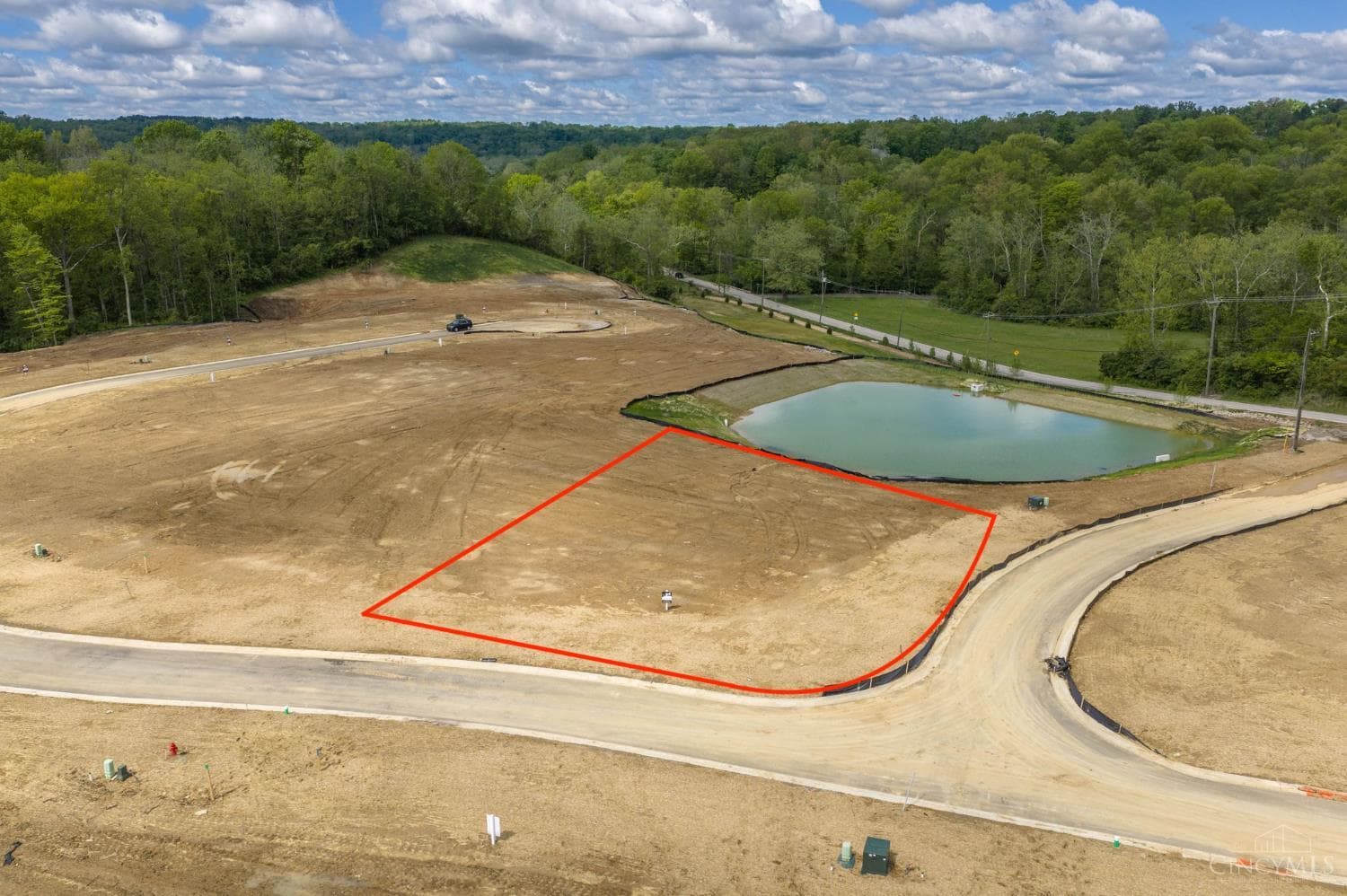 412 Trailside Woods Court