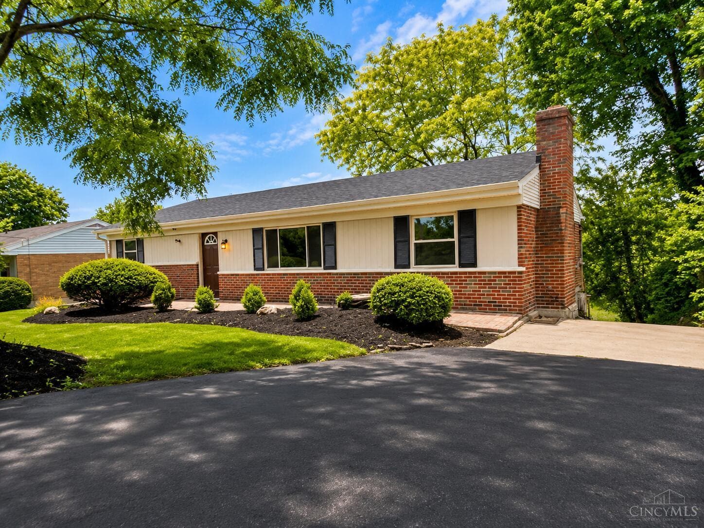 8018 Bridgetown Road, Miami Twp