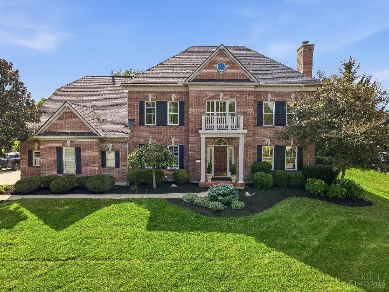 4065 Village Ridge Drive, Deerfield Twp.