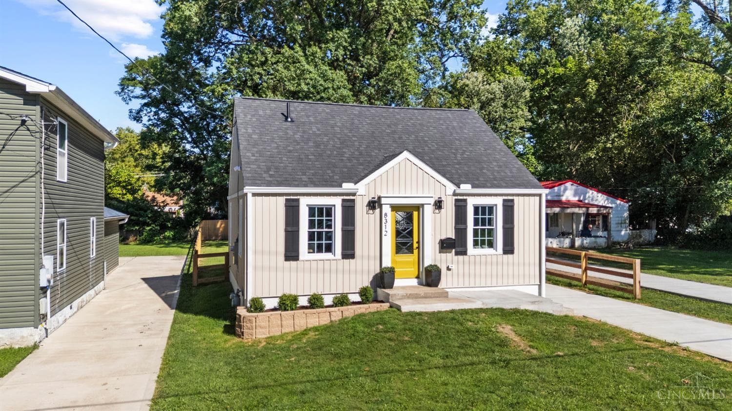8312 York Street, Sycamore Twp