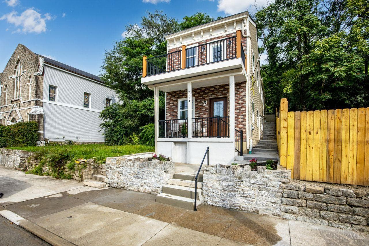 2114 Riverside Drive, Cincinnati