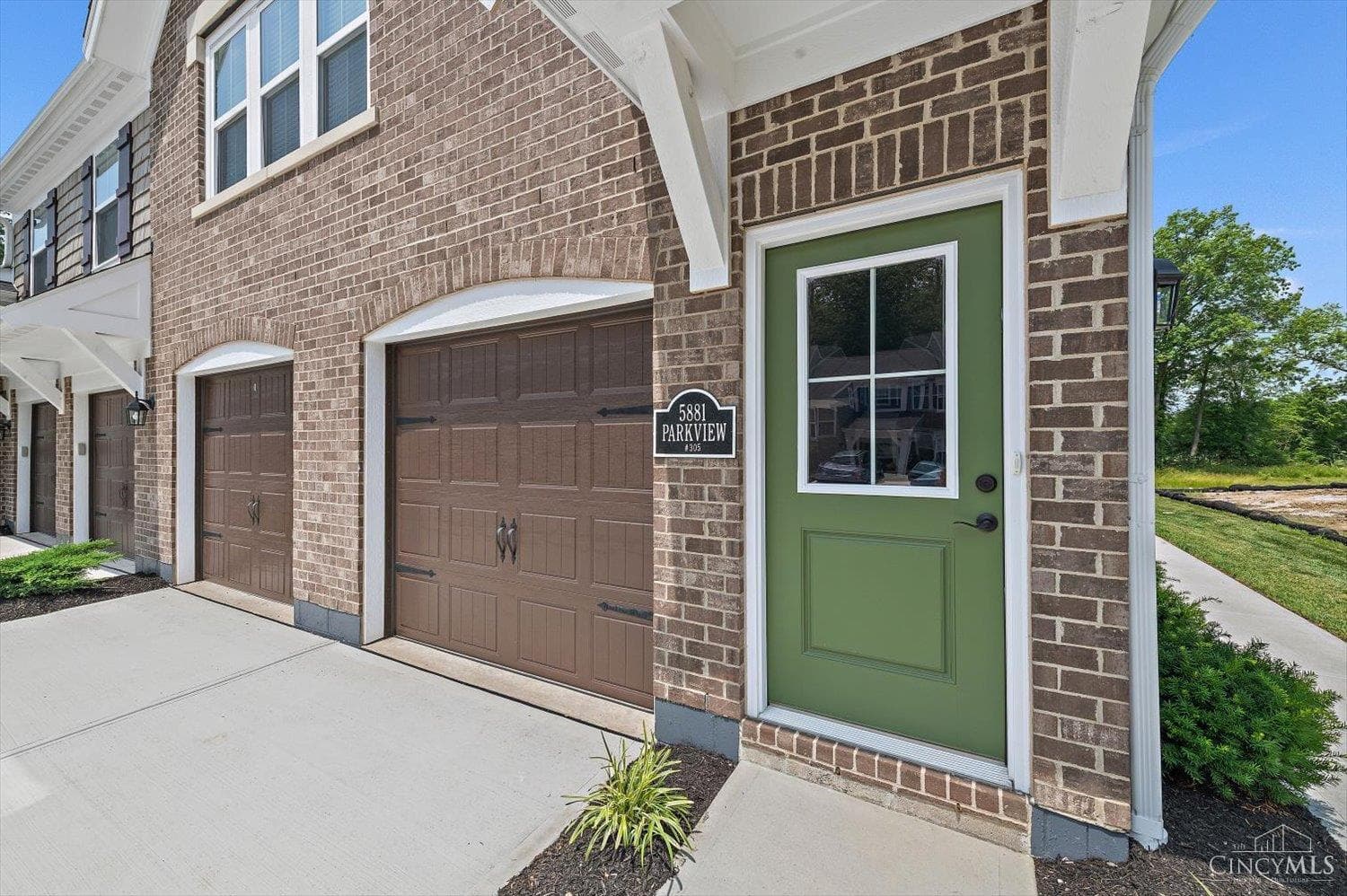 5881 Parkview Lane, Miami Twp