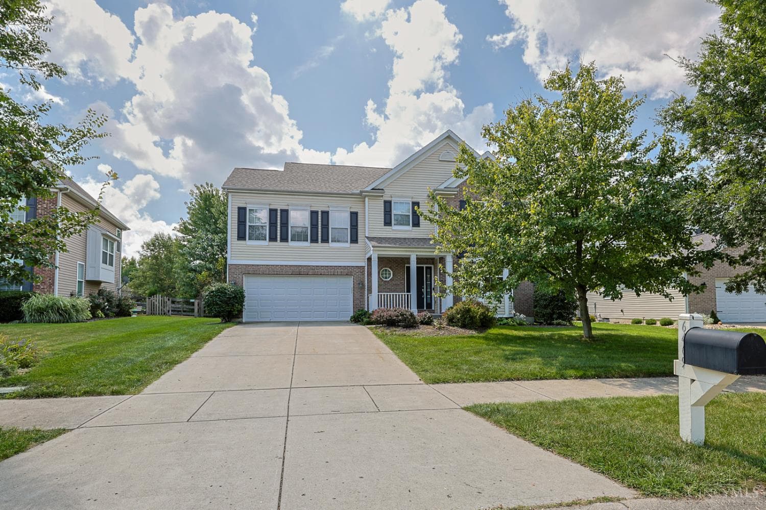 6469 Hampshire Trail, Liberty Twp