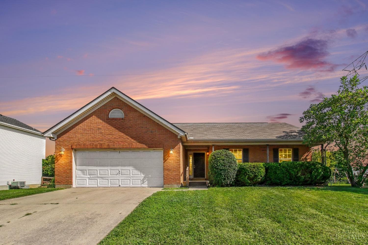 656 Parkland Drive