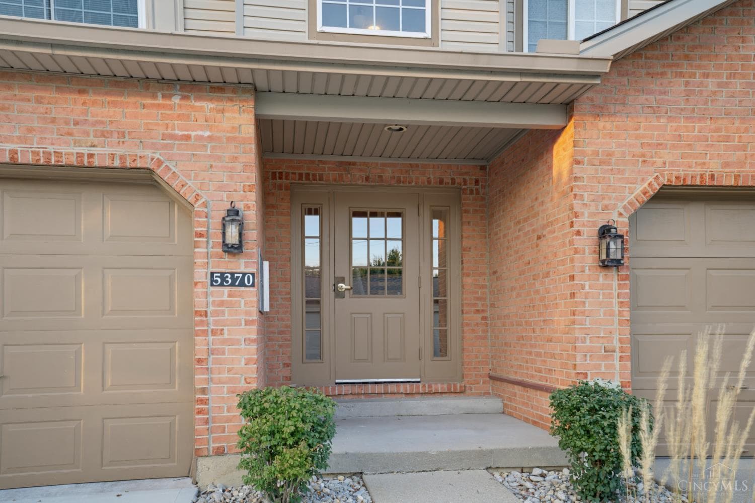 5370 Harbourwatch, Mason