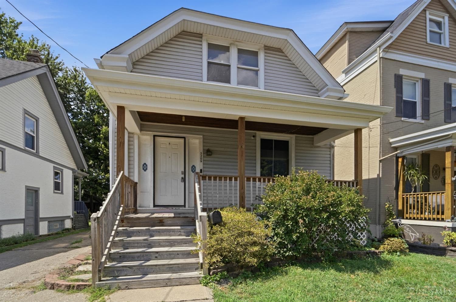 5209 Rolston Avenue, Norwood